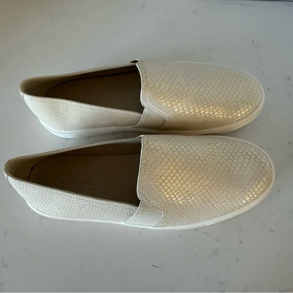 Vince Blair Slip-On Sneakers | White / Snake-Embossed Leather | Size 6 | NWOB
